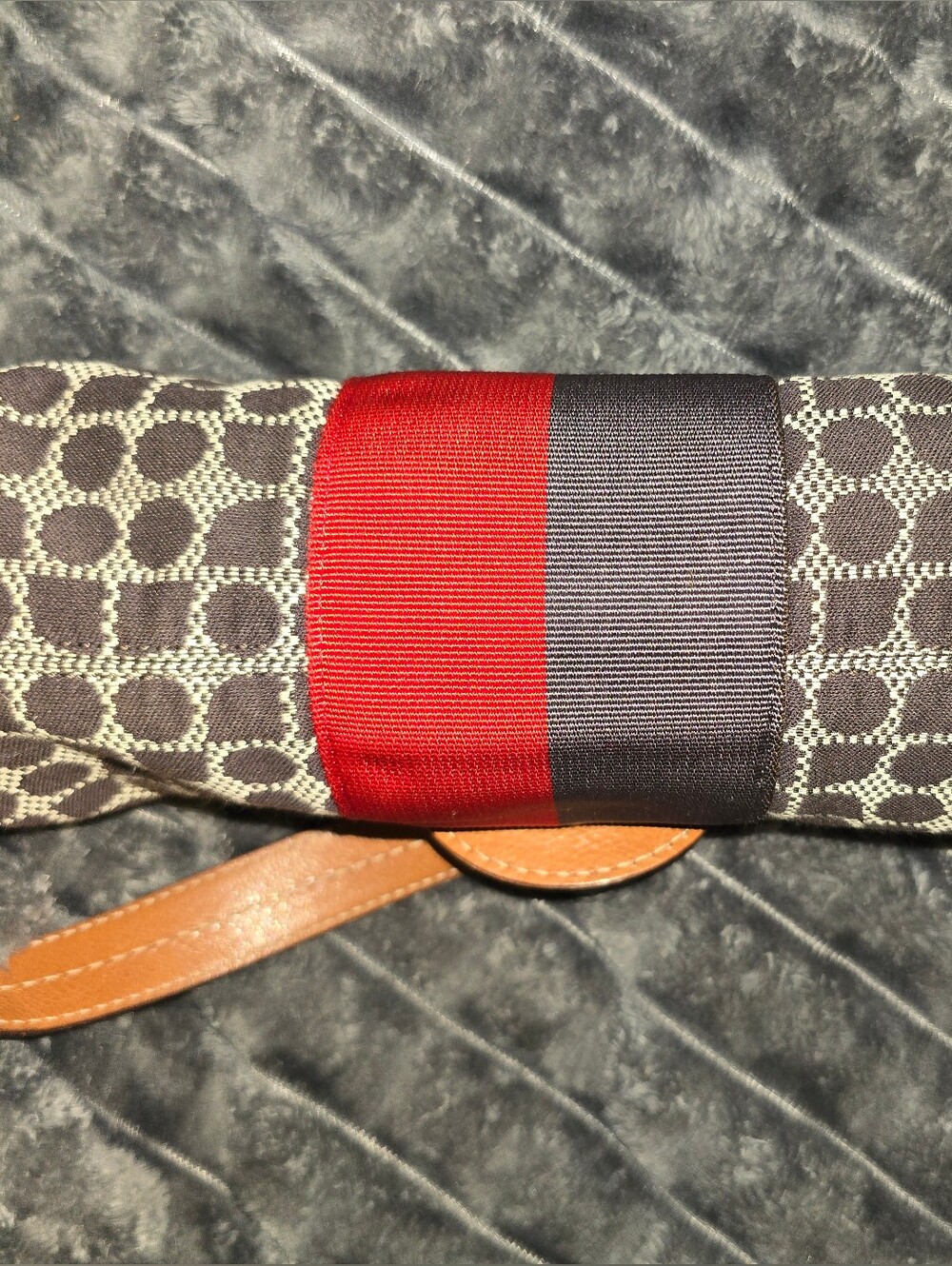 Kate Spade Vintage Small Dual Strips Canvas Signature Logo Shoulder Bag. EUC - Picture 13 of 15